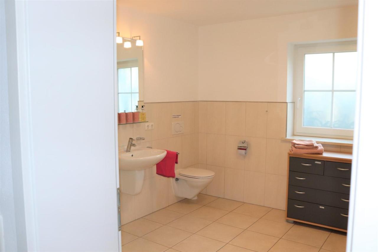 Schoene Ferienwohnung Vor Den Toren Pullman Citys Zwei Aicha vorm Wald Exterior photo